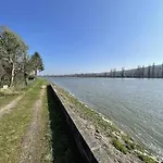 Petite Maison Chaleureuse Des Boucles De La Seine Apartament Le Mesnil-sous-Jumièges